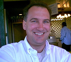 Tommy.jpg (34351 bytes)