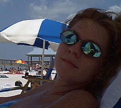 Facebch.jpg (22639 bytes)